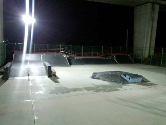 12144849_1003412136345704_2629183779971305106_n