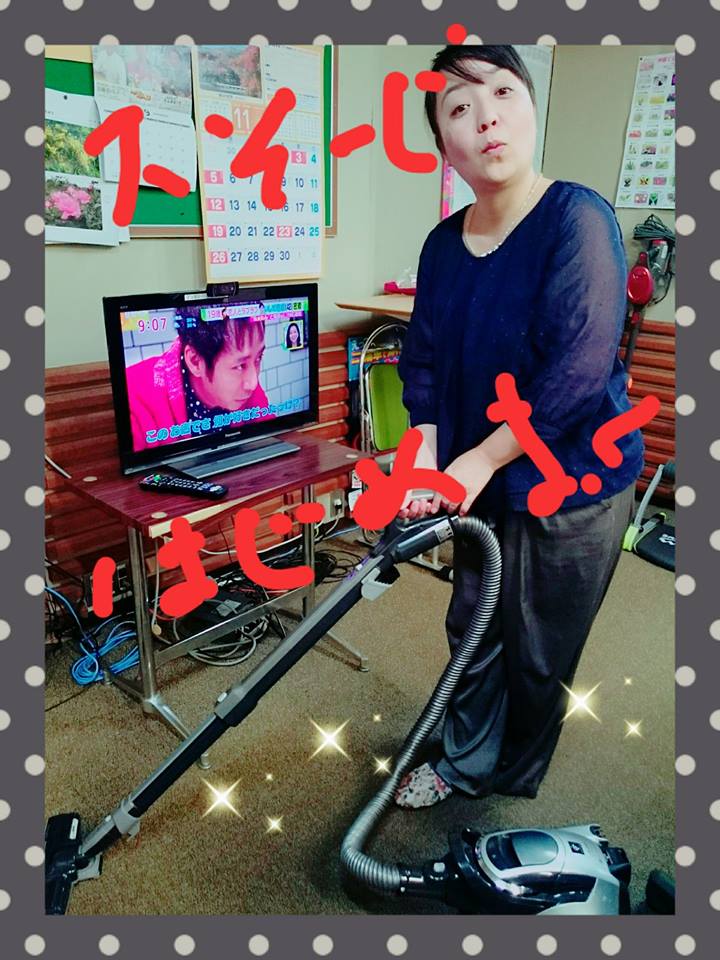 24068084_1955930334669400_225971905578003040_n