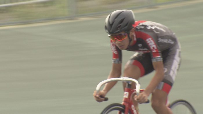 Strong 全力部活 自転車にかける青春 10冠王者の背中を追う異色の新星 Strong Strong 全力部活 自転車にかける青春 10冠王者の背中を追う異色の新星 Strong